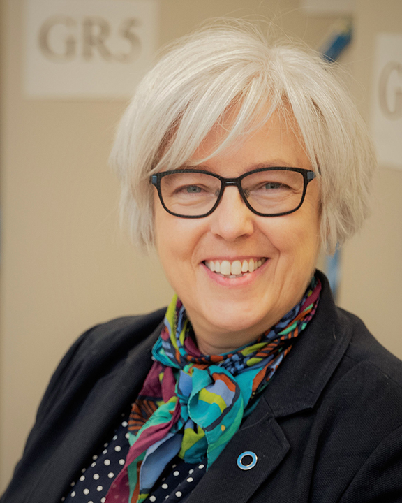 Dr Alicia Jenkins