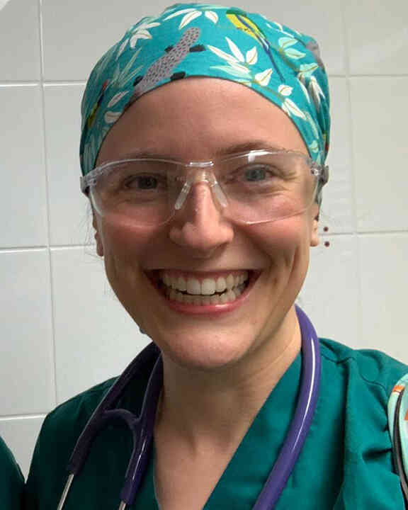 Dr Caroline Traill
